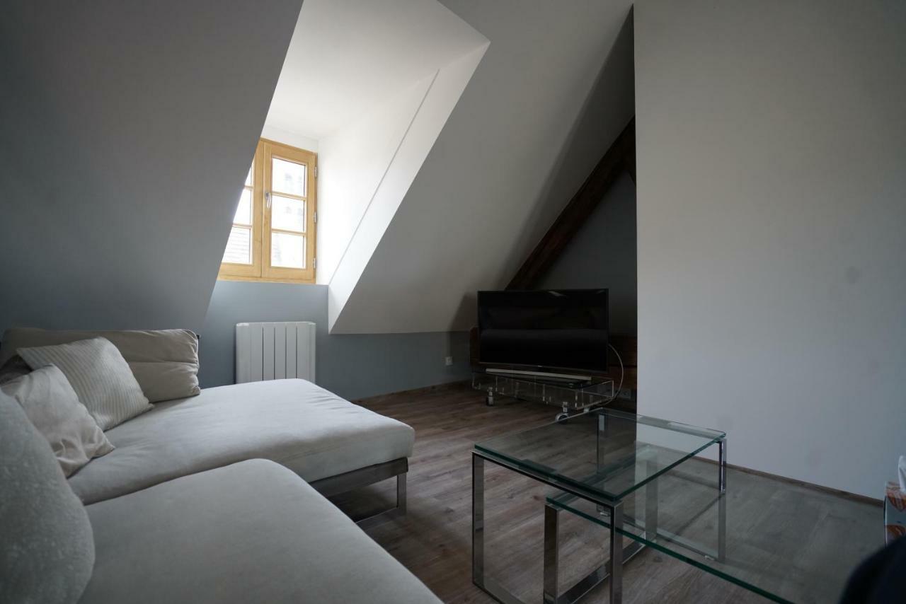 Guest Vip Annecy Lake Bagian luar foto